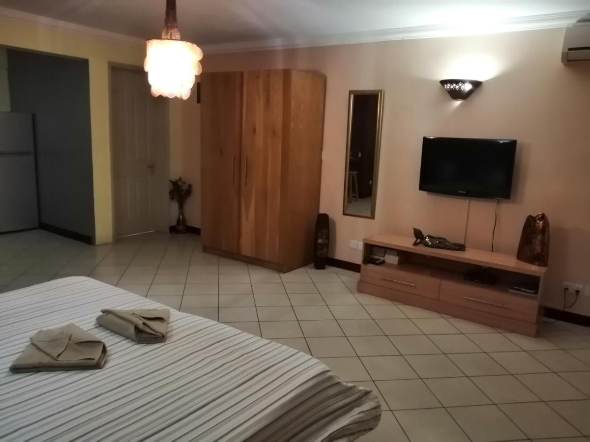 Residence Les Peupliers Flic en Flac ภายนอก รูปภาพ